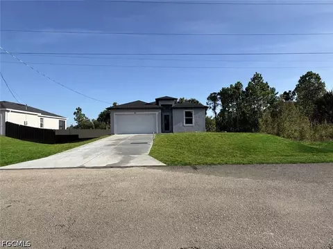 2508 21st St W, Lehigh Acres, FL 33971