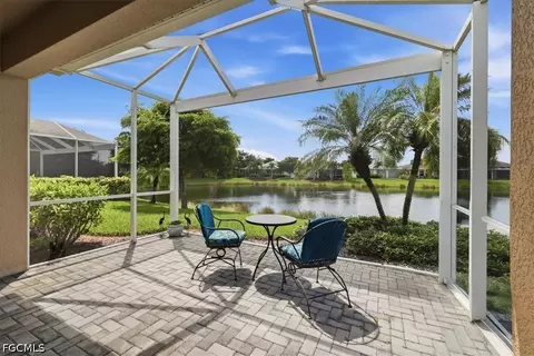 2612 Vareo Ct, Cape Coral, FL 33991