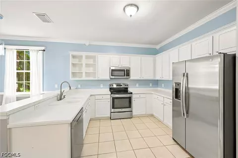 Kitchen - 972 Foxhall Way #4, Estero, FL 33928 photo 1 of 4