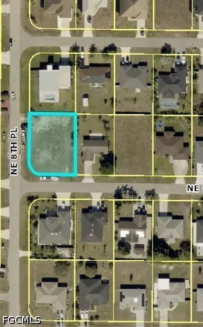 817 NE 9th Ter, Cape Coral, FL 33909