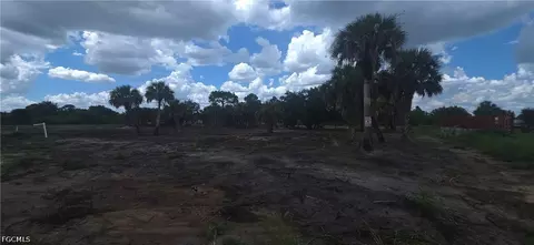 7968 15th Ter, Labelle, FL 33935 photo 2