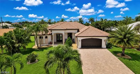 5306 SW 27th Pl, Cape Coral, FL 33914