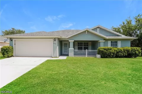 2706 51st St SW, Lehigh Acres, FL 33976