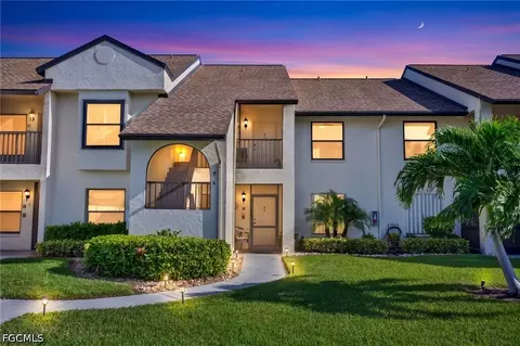 8430 Charter Club Cir #15, Fort Myers, FL 33919
