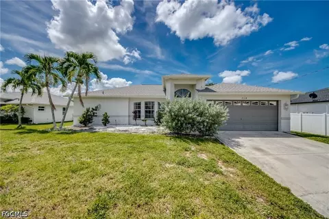 2114 SW 39th St, Cape Coral, FL 33914