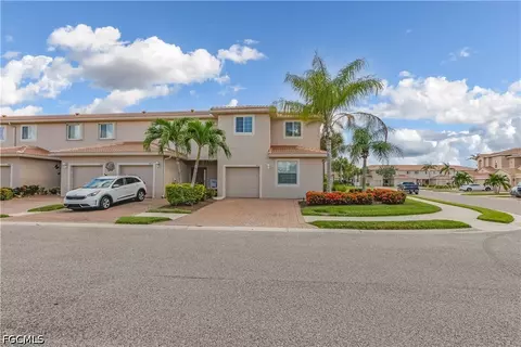 3800 Clearbrook Ln, Fort Myers, FL 33966