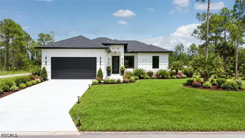 706 W 11th St, Lehigh Acres, FL 33972