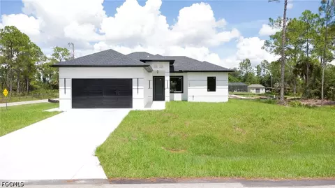706 W 11th St, Lehigh Acres, FL 33972