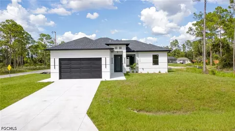 706 W 11th St, Lehigh Acres, FL 33972