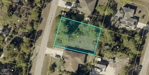 1253 Blanding Ave, Fort Myers, FL 33913