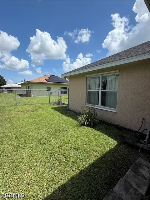 Exterior - 725 S Berner Rd, Clewiston, FL 33440 photo 2 of 6