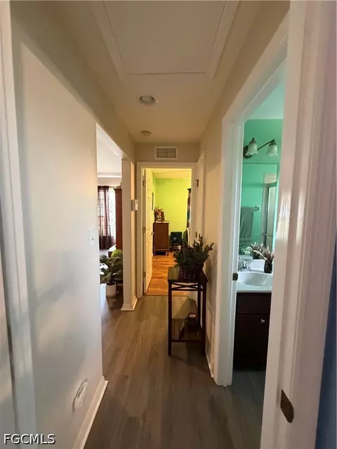 Entry Way - 725 S Berner Rd, Clewiston, FL 33440 photo 1 of 1