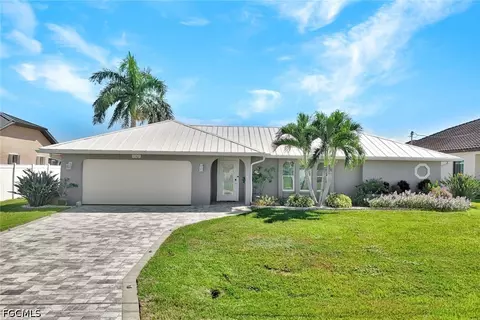 809 SW 2nd Ave, Cape Coral, FL 33991