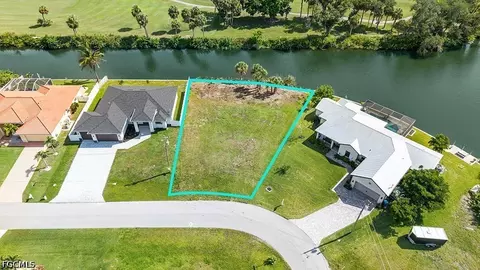 2940 NW 18th Ter, Cape Coral, FL 33993