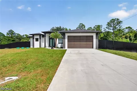 414 Highland Ave, Lehigh Acres, FL 33972