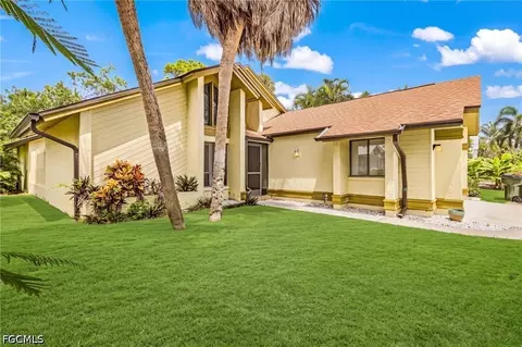 12538 Barrington Ct, Fort Myers, FL 33908