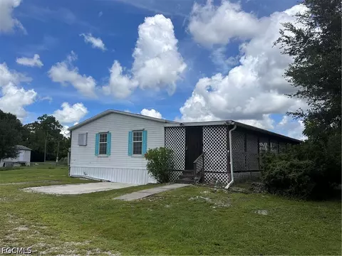 8094 Cook Dr, North Fort Myers, FL 33917
