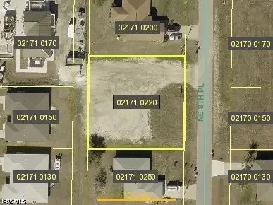 2104 NE 8th Pl, Cape Coral, FL 33909