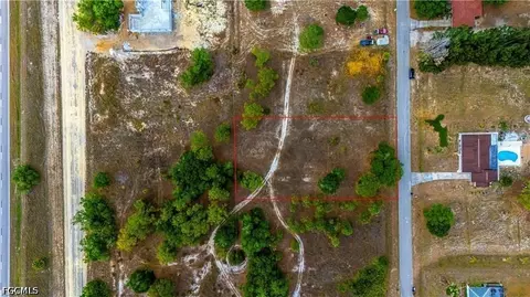 1407 Robert Ave, Lehigh Acres, FL 33972