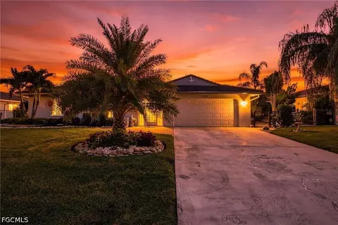 1024 E Archer Pkwy, Cape Coral, FL 33904