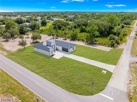 View/Area - 7717 18th Ter, Labelle, FL 33935 photo 2 of 5