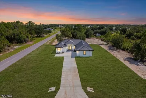 View/Area - 7717 18th Ter, Labelle, FL 33935 photo 4 of 5