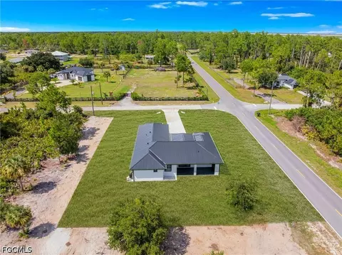 View/Area - 7717 18th Ter, Labelle, FL 33935 photo 5 of 5