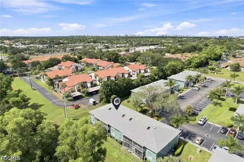 View/Area - 136 Cypress Way E #4, Naples, FL 34110 photo 4 of 7