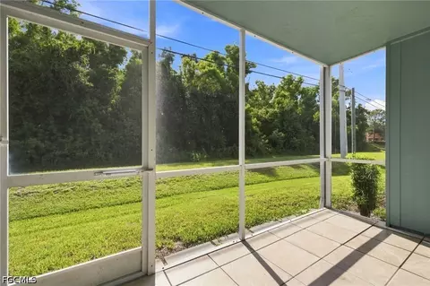 Exterior - 136 Cypress Way E #4, Naples, FL 34110 photo 2 of 5