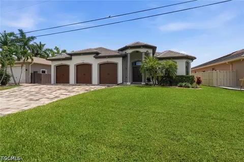 4107 SW 11th Ave, Cape Coral, FL 33914