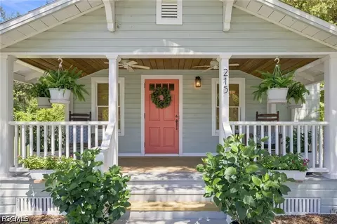 215 Granada Blvd, Fort Myers, FL 33905