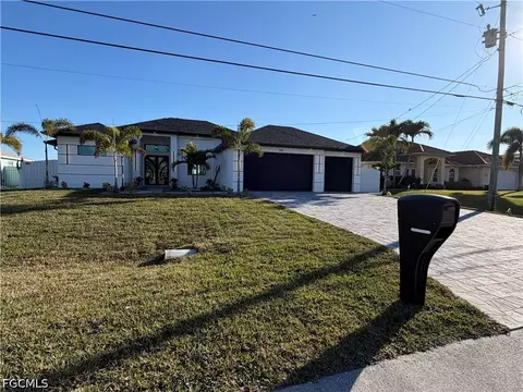 112 NE 6th St, Cape Coral, FL 33909