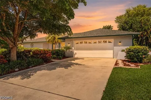 5720 Grillet Pl, Fort Myers, FL 33919