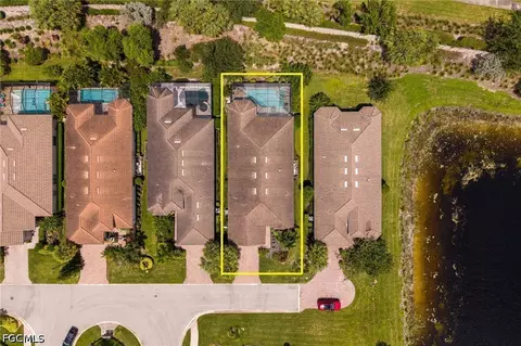 View/Area - 8558 Maggiore Ct, Naples, FL 34114 photo 2 of 8
