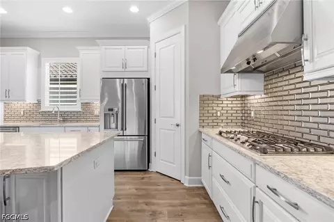 Kitchen - 8558 Maggiore Ct, Naples, FL 34114 photo 4 of 4