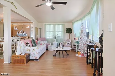 4 Fig St, Alva, FL 33920 photo 3