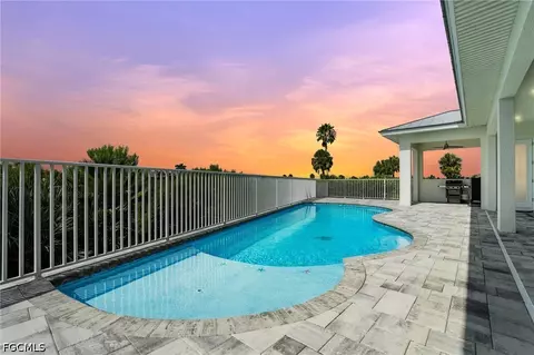 16803 Prince Phillip Ct, Cape Coral, FL 33991