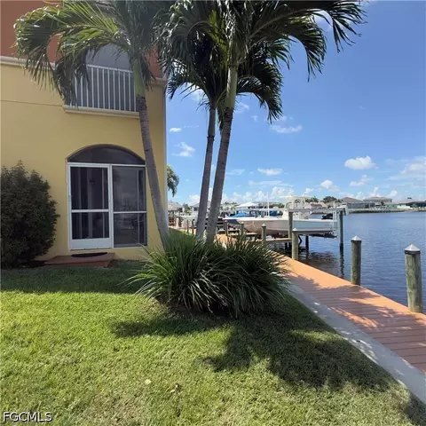 182 Shadroe Cove Cir #802, Cape Coral, FL 33991
