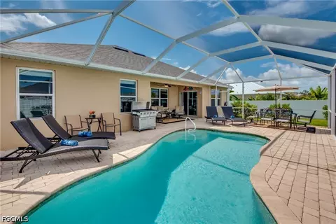 4518 SW 9th Ave, Cape Coral, FL 33914