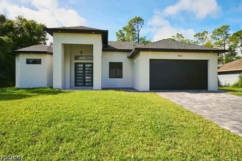 5541 Billings St, Lehigh Acres, FL 33971