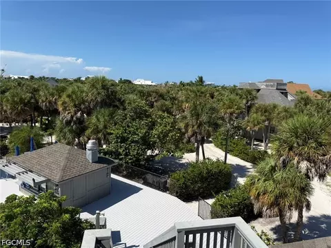 View/Area - 4486 Hammock Ct, Captiva, FL 33924 photo 11 of 22