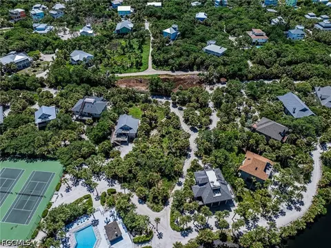 View/Area - 4486 Hammock Ct, Captiva, FL 33924 photo 15 of 22