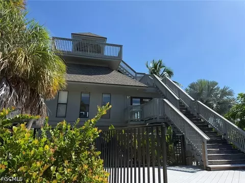 Exterior - 4486 Hammock Ct, Captiva, FL 33924 photo 2 of 13