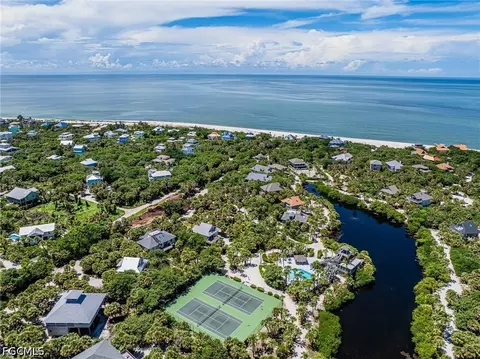View/Area - 4486 Hammock Ct, Captiva, FL 33924 photo 7 of 22