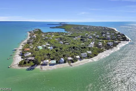 View/Area - 4486 Hammock Ct, Captiva, FL 33924 photo 4 of 22