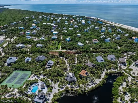 View/Area - 4486 Hammock Ct, Captiva, FL 33924 photo 12 of 22