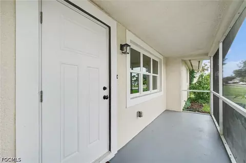 Exterior - 305 Shell Rd, Venice, FL 34293 photo 4 of 7