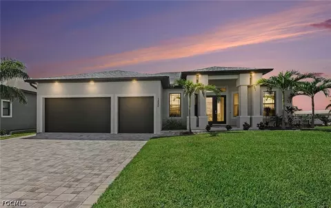 1250 NW 38th Pl, Cape Coral, FL 33993
