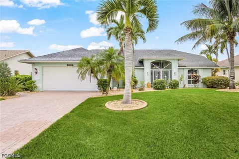 4618 SW 24th Pl, Cape Coral, FL 33914