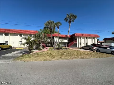 137 Archer St #6, Lehigh Acres, FL 33936